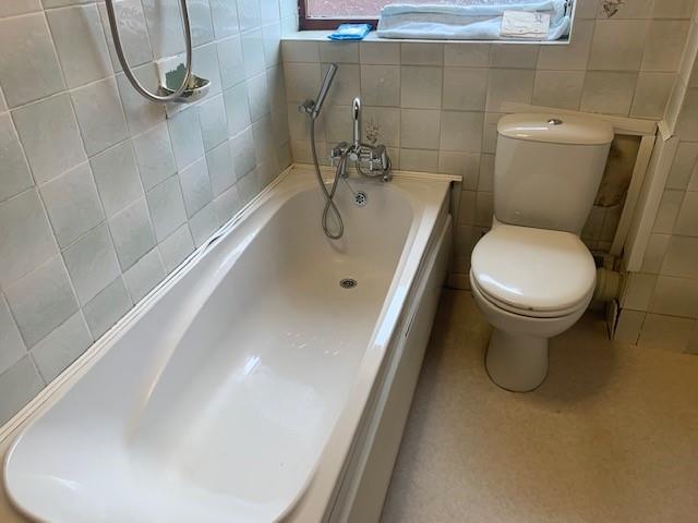 BATHROOM & W.C